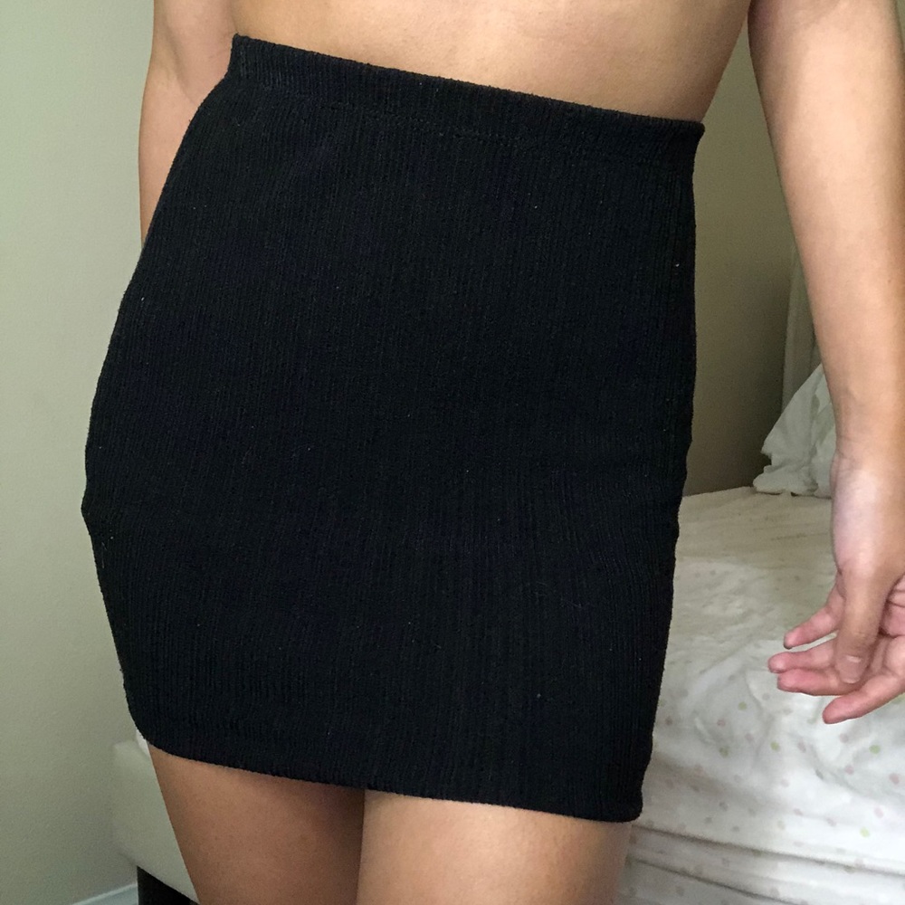 pencil skirt